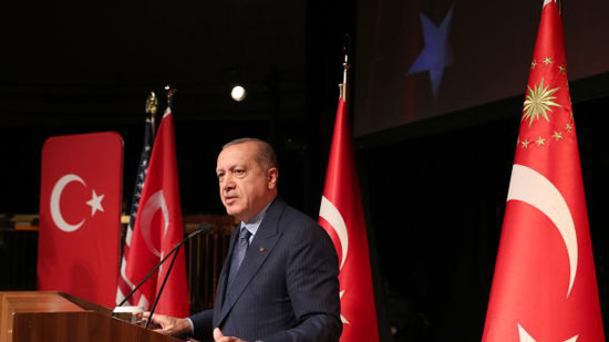  خبير الشؤون التركية بمركز الأهرام للدراسات: أردوغان لجأ لزيارة تركيا لأنه مُحاصر