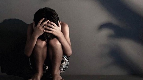 اتهام شاب بالاعتداء الجنسي على طفل بمنشأة القناطر
