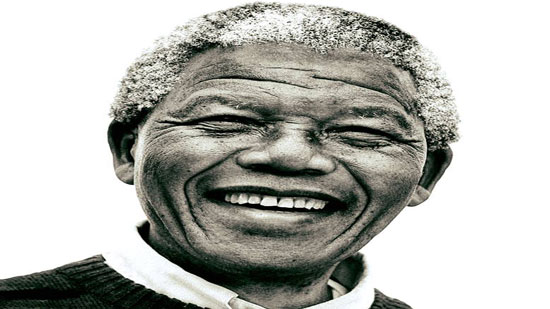 الزعيم الإفريقي نيلسون مانديلا