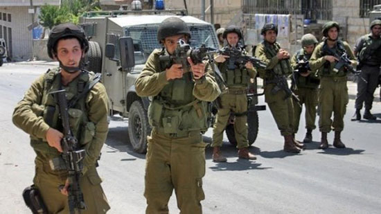 بالفيديو – قوات الجيش الإسرائيلي تقتل شاب من مسافة 80 مترا 