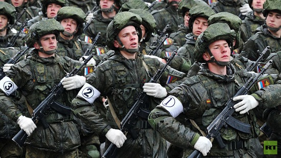روسيا تنقل قوات عسكرية إلى جزر متنازع عليها قرب اليابان
