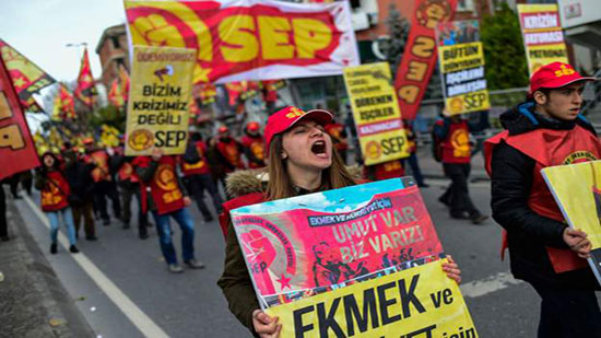 مظاهرة ضد الغلاء والتضخم في اسطنبول