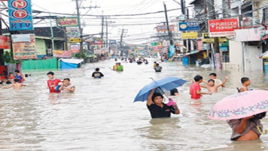  الفيضانات تجتاح الفلبين  