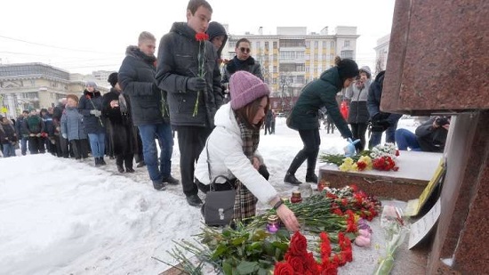  غورسك الروسية تودع ضحايا المبنى السكني 
