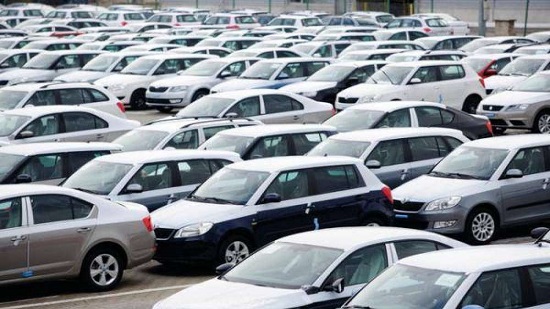 الحكومة ترد على شائعة زيادة جمارك مستلزمات صناعة السيارات
