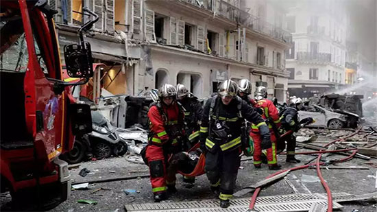 مقتل 4 وإصابة 37 في انفجار يهز العاصمة الفرنسية باريس