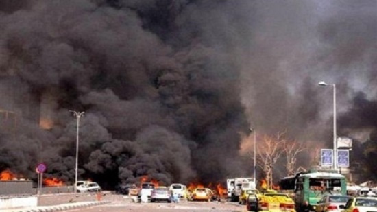 مقتل 14 في انفجار يهز 
