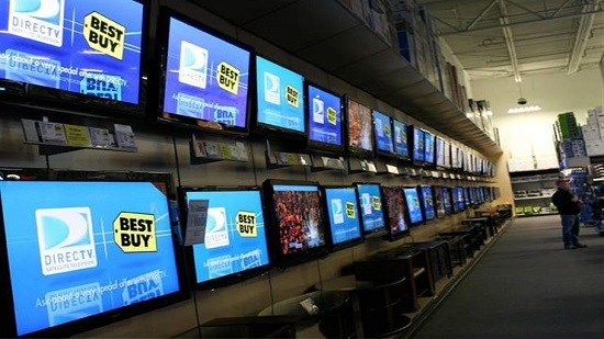 أسعار شاشات التليفزيون تتراجع 15% في شارع عبد العزيز وتوقعات بالمزيد
