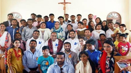  السلطات الباكستانية تمنع الشباب الكاثوليكي مغادر باكستان للقاء بابا روما ببنما

