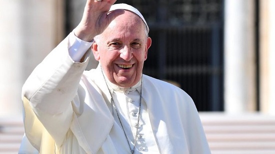 البابا فرنسيس: نستطيع أن نشفي الآخرين بالصبر أو حتى بنظرة
