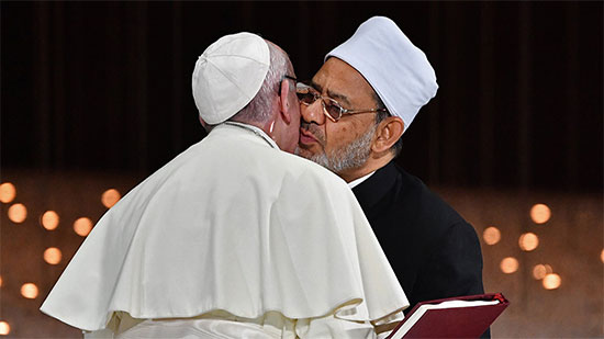 صنداي تايمز : زيارة بابا روما للإمارات كانت ضرورية  لعودة التعاون بين المسلمين والمسيحيين 