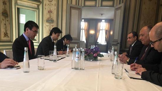  وزير الخارجية يبحث مع نظيره الياباني تعزيز الأولويات التنموية لأفريقيا خلال قمتي التيكاد ومجموعة العشرين
