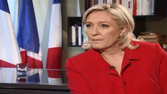 مارين لوبان تطالب فرنسا بوقف تأشيرات الدخول للجزائريين