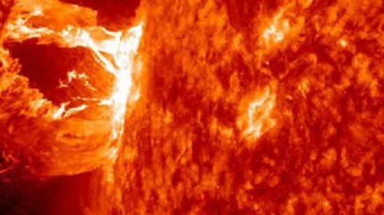 علماء يحذرون: البشر ليسوا مستعدين لعاصفة شمسية ضخمة
