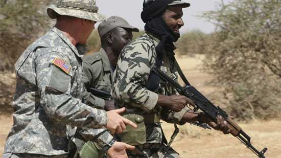 قتلى في هجوم لمتشددين على ثكنة عسكرية في وسط مالي