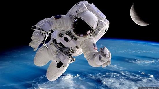 ناسا: السفر خارج الأرض يصيب رواد الفضاء بمرض 