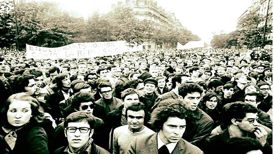  الثورة الطلابية في فرنسا