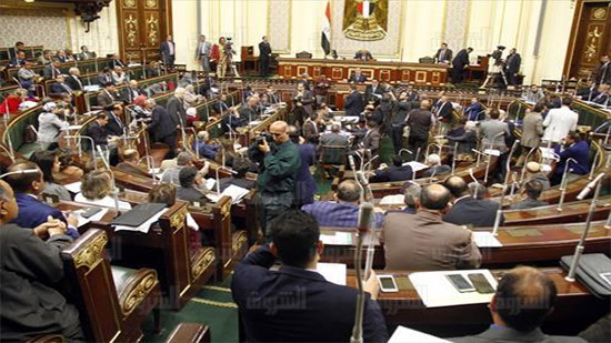 «إسكان النواب» تطالب الحكومة بوقف الإزالة والغرامات للعقارات المخالفة
