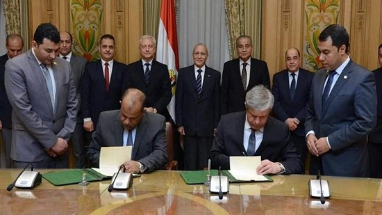  مصر توقع مذكرة تفاهم مع شركة بيلاروسية لتصنيع صوامع الغلال وتطوير مصنع 