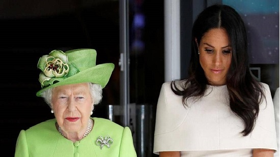 مجوهرات الراحلة ديانا تثير أزمة في العائلة الملكية
