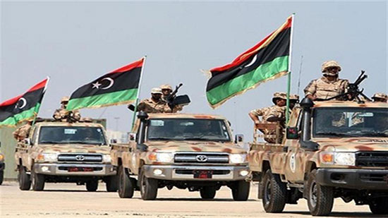  الجيش الليبي يقصف مواقع مسلحين في مطار طرابلس الدولي