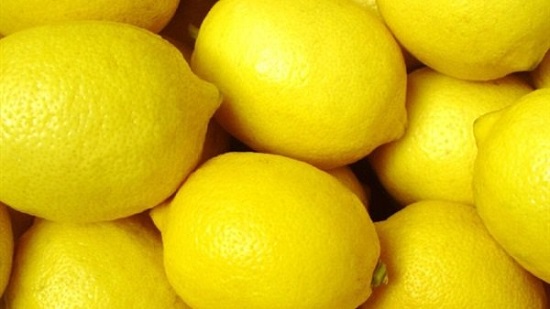 تعرف كيف يمكن لليمون أن يغير حياتك إلى الأفضل