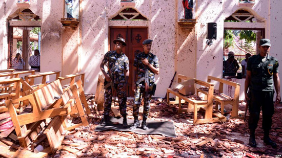  الشرطة السريلانكية: ارتفاع عدد ضحايا التفجيرات إلى 290 وأكثر من 500 مصاب