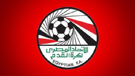 الاتحاد المصري لكرة القدم يسند مباراة الزمالك وبيراميدز إلى طاقم حكام نرويجي
