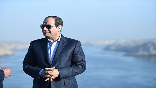 السيسي: قناة السويس ترحب بأن تكون جسرا للتلاقي بين مصر والصين