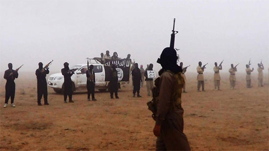 داعش يتبنى الهجوم على قاعدة للجيش الوطني الليبي