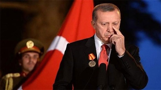 
أردوغان يعترف بانهيار الاقتصاد التركي
