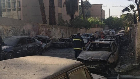 مصدر أمني يكشف سبب حريق الطالبية: 13 سيارة طالتها النيران