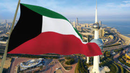  الرأي : الكويت بحاجة لمنح الوافدين إقامات دائمة
