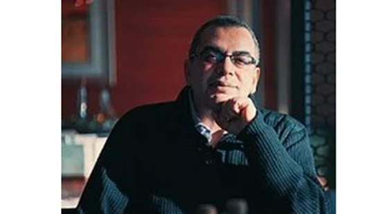  أحمد خالد توفيق، روائي مصري