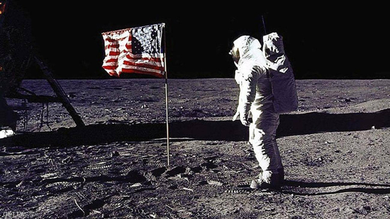 العودة إلى القمر.. حلم أميركي