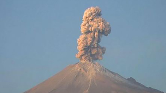 ﻿شاهد.. لحظة ثوران بركان «بوبوكاتبتبيل» فى المكسيك