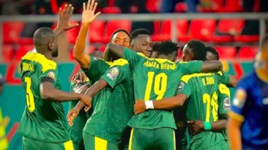 السنغال تتأهل لنهائي كأس امم افريقيا للمرة الثانية على التوالي وتنتظر مصر او الكاميرون 