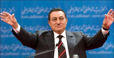 نقيب الصحفيين: المصريون يحبون "مبارك"