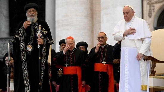 البابا فرنسيس: اصلى لكى يبارك الله البابا تواضروس وفرح كبير لزيارته روما
