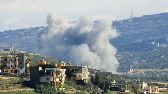 بعد مقتل أحد عناصره .. حزب الله اللبناني يعلن شن هجمات استهدفت مواقع إسرائيلية شمال عكا