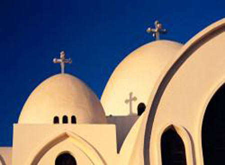 رجال الأمن يسيطرون على مخطط خطير لنهب كنائس مصر وتفجير فتنة طائفية كبرى 