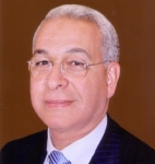 وزير التعليم العالي د. هاني هلال