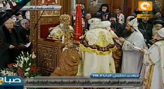 جلوس البابا تواضروس على كرسي مار مرقس
                        