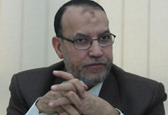  الدكتور عصام العريان، نائب رئيس حزب الحرية والعدالة، ومستشار الرئيس
                        