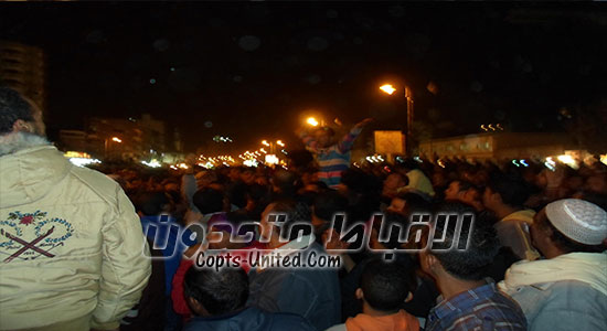 بالفيديو والصور.. السويس ترفض خطاب مرسى وترد عليه بمسيرات ليليه لكسر حظر التجوال
