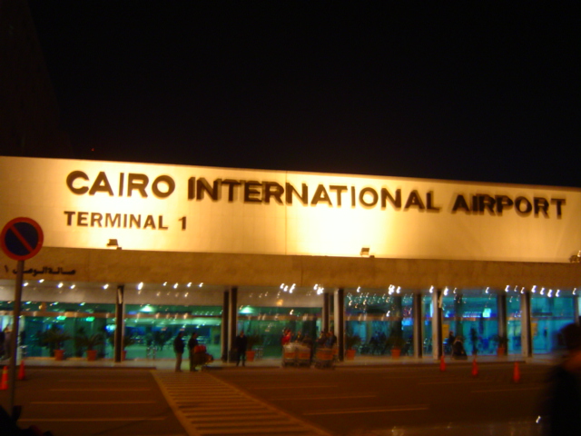  مطار القاهرة الدولي