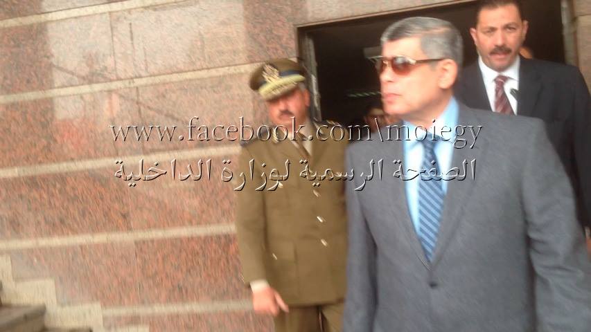  وزير الداخلية يتفقد الأوضاع الأمنية بالقاهرة والقليوبية