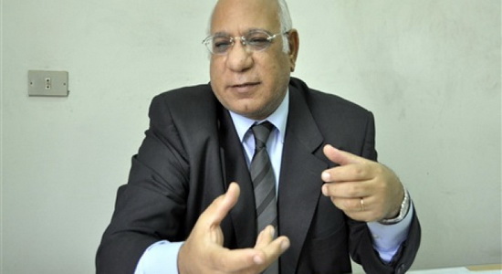  د. نادر نور الدين أستاذ كلية الزراعة بجامعة القاهرة