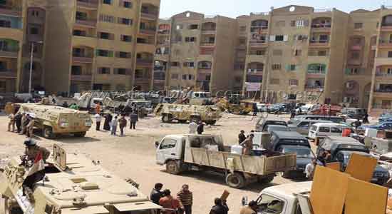 الداخلية والقوات المسلحة تخلي 120 شقة بالقليوبية