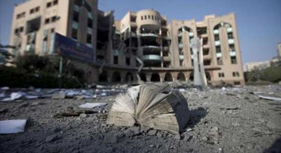 جامعة غزة بعد قصفها صباح اليوم